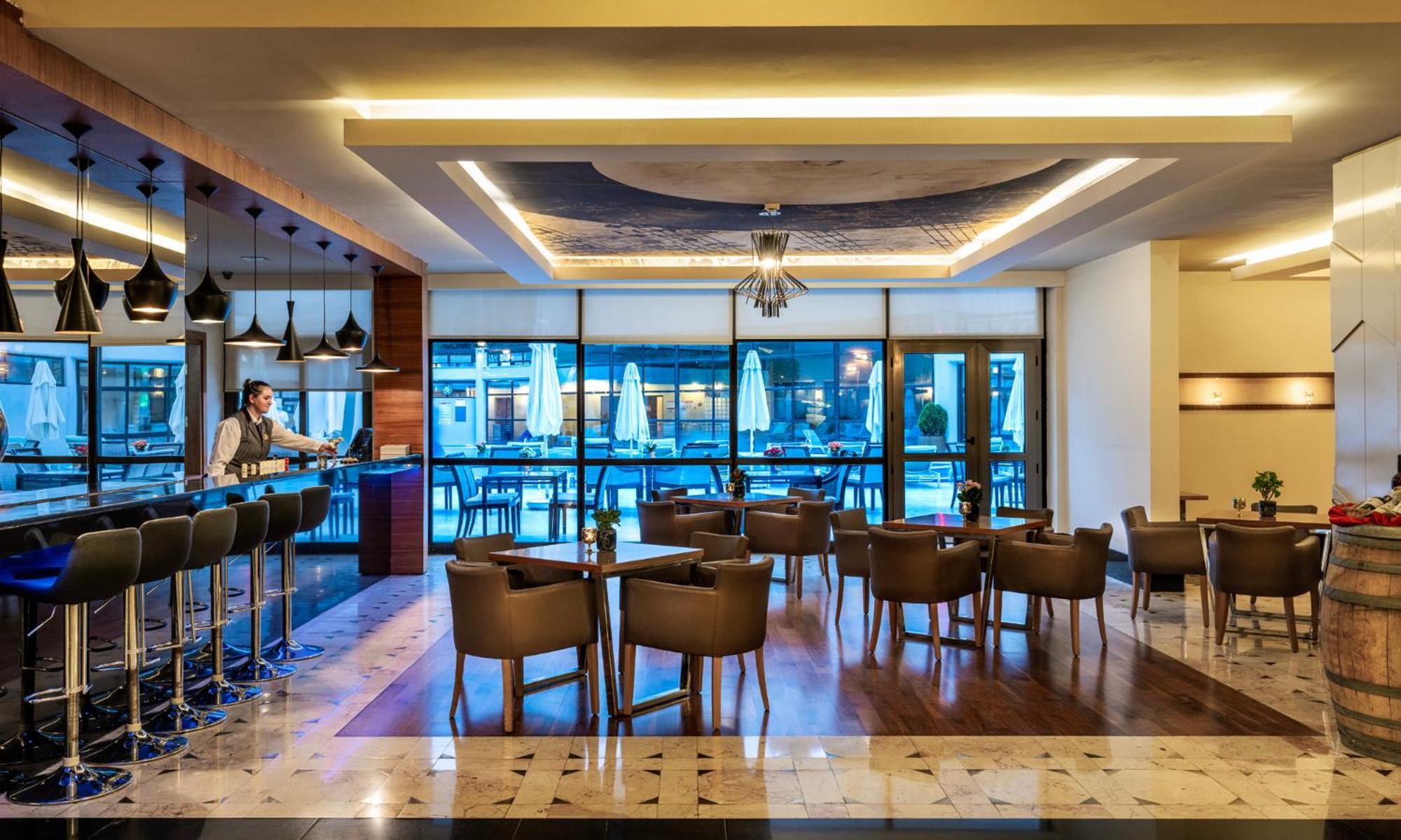 Kaya Izmir Thermal & Convention Exteriör bild