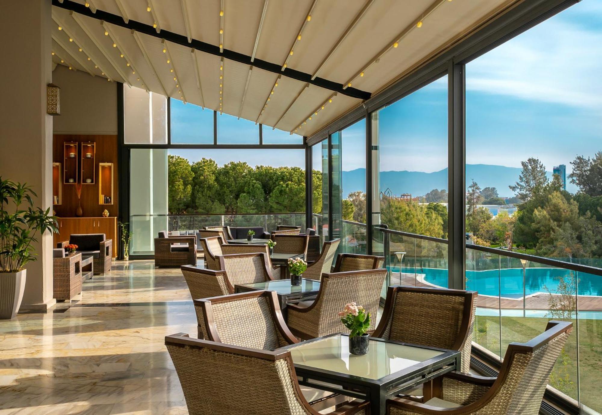 Kaya Izmir Thermal & Convention Exteriör bild